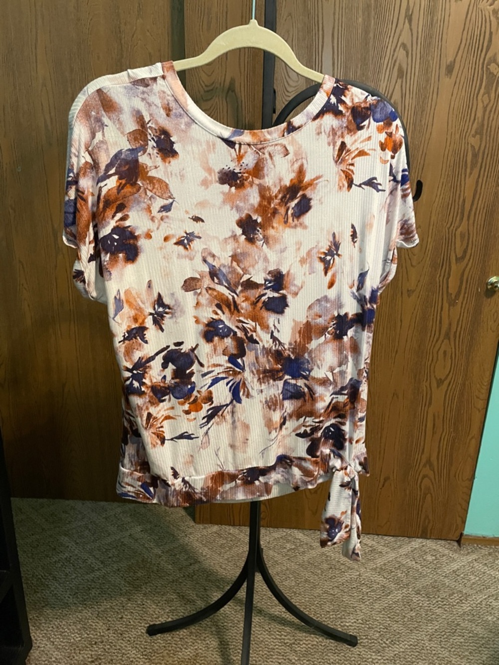Simply Vera Vera Wang Floral Tie-Hem Top in Dusty Rose, Navy & Rust